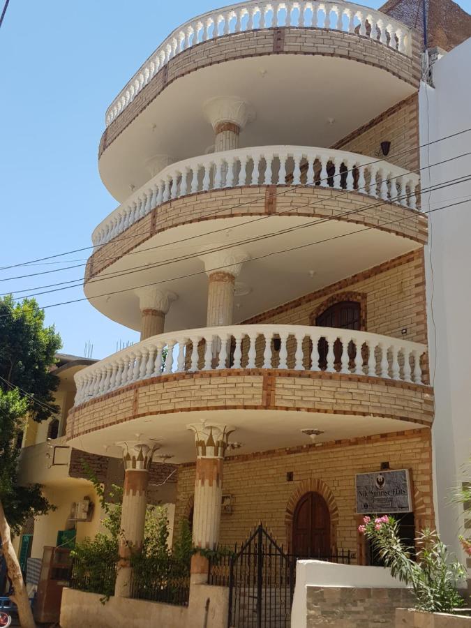 Nile Sunrise Flats Luxor Exterior foto