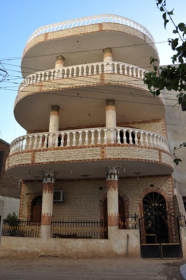 Nile Sunrise Flats Luxor Exterior foto